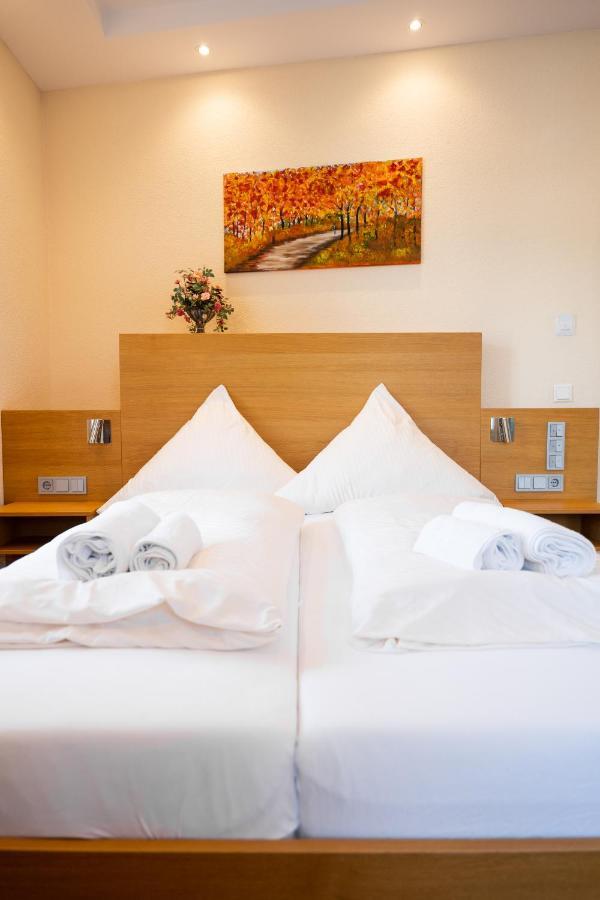 Gasthause Zur Krone Hotel Лаймен Екстериор снимка