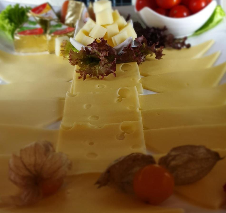 Gasthause Zur Krone Hotel Лаймен Екстериор снимка