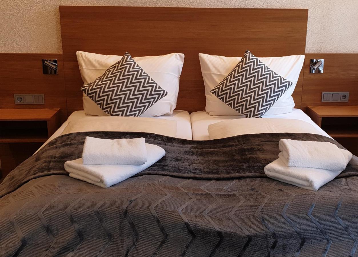 Gasthause Zur Krone Hotel Лаймен Екстериор снимка